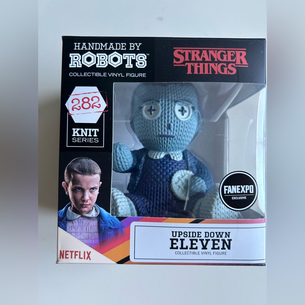 HANDMADE BY ROBOTS 282 STRANGER THJNGS UPSIDE DOWN ELEVEN BNIB